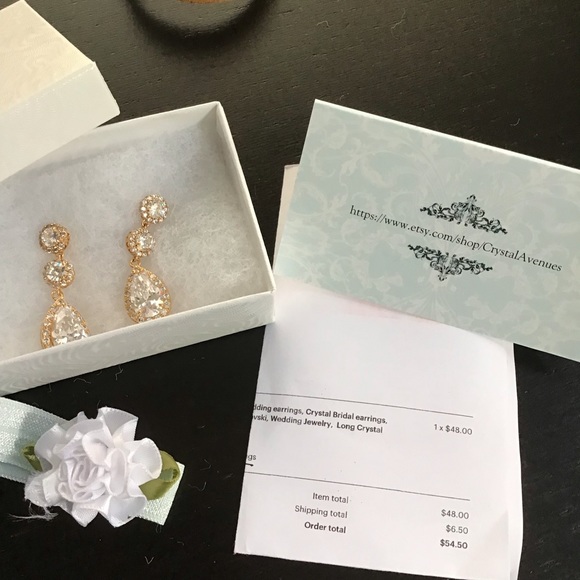 NWT Bridal/formal CZ with gold earrings. - Picture 2 of 4